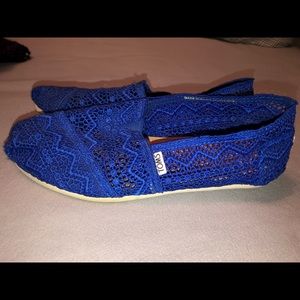 toms